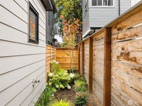 9219 A 14th Avenue NW, Seattle WA 98117