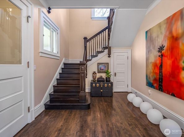 4200 Washington Avenue W, Seattle WA 98199