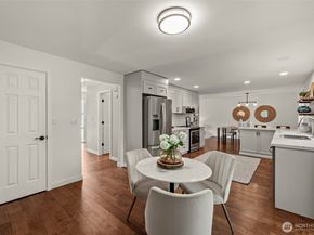 12518 SE 67th Street, Bellevue WA 98006