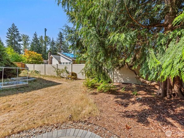 12518 SE 67th Street, Bellevue WA 98006