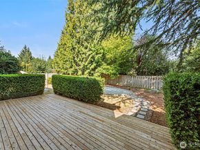 12518 SE 67th Street, Bellevue WA 98006