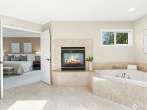 2070 277th Avenue SE, Sammamish WA 98075