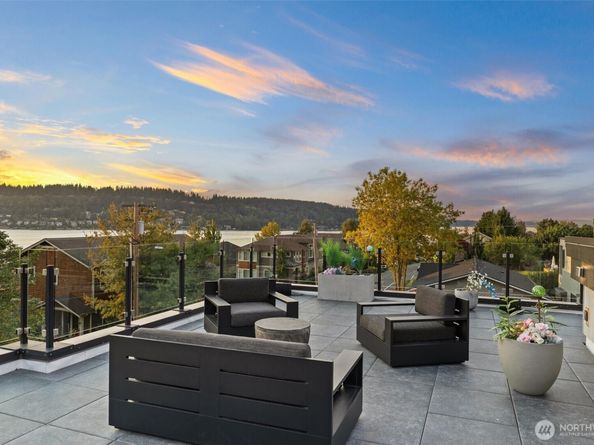 903 N 33rd Place, Renton WA 98056