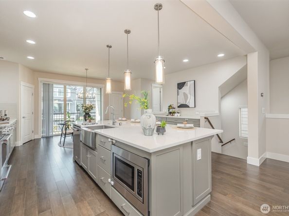 1308 141st Place SW, Lynnwood WA 98087