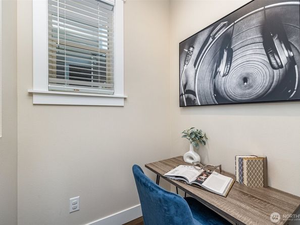 1308 141st Place SW, Lynnwood WA 98087