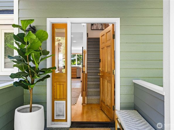 17880 Purves Avenue NE, Suquamish WA 98392
