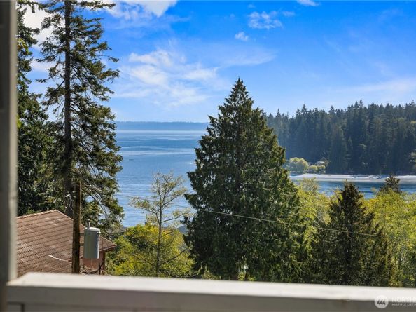 17880 Purves Avenue NE, Suquamish WA 98392