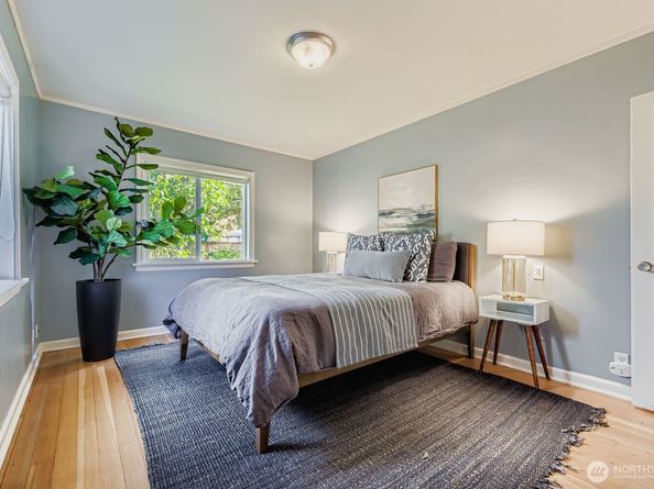 10345 Ashworth Avenue N, Seattle WA 98133