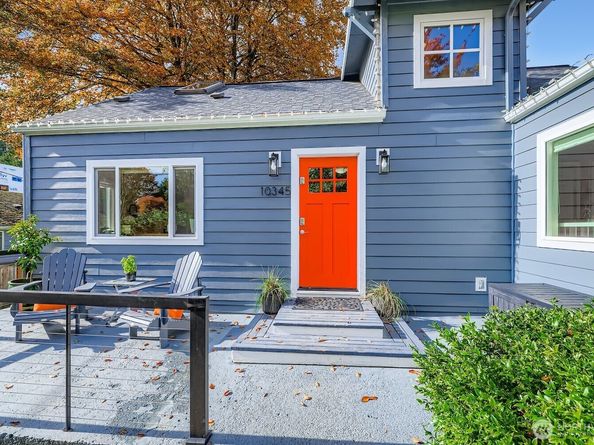 10345 Ashworth Avenue N, Seattle WA 98133