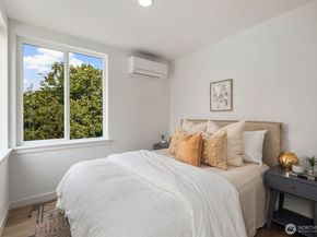 822 B S Sullivan Street, Seattle WA 98108