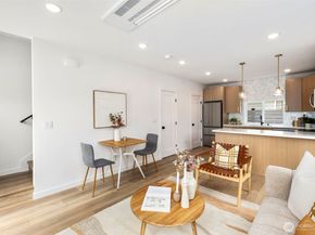 822 B S Sullivan Street, Seattle WA 98108