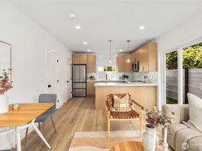 822 B S Sullivan Street, Seattle WA 98108