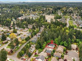 1801 Redmond Place NE, Renton WA 98056