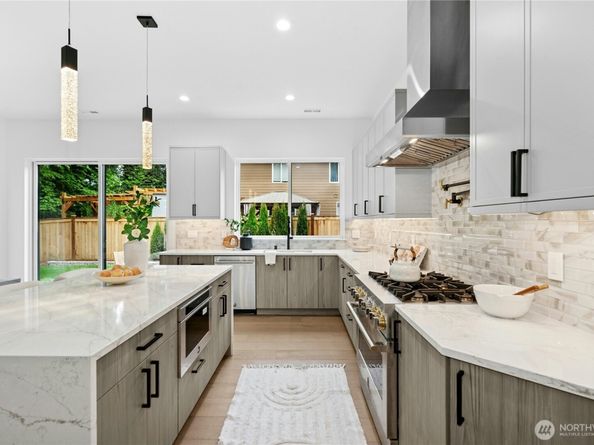 1801 Redmond Place NE, Renton WA 98056