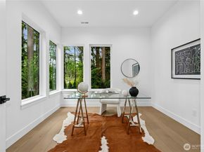 1801 Redmond Place NE, Renton WA 98056