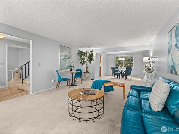 18529 NE 184th Street, Woodinville WA 98077