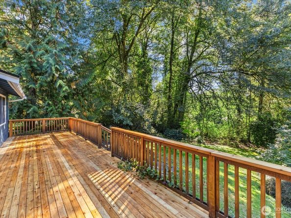 18529 NE 184th Street, Woodinville WA 98077