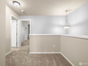 19312 1st Ave W 4, Bothell WA 98012
