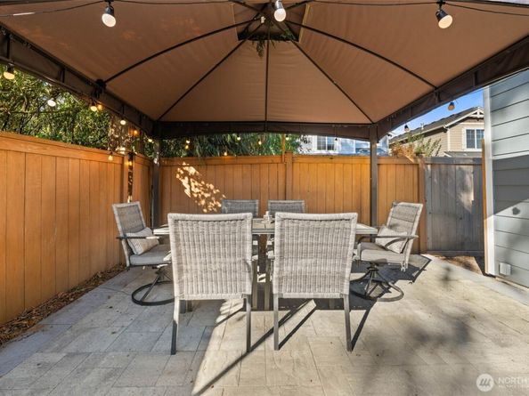 19312 1st Ave W 4, Bothell WA 98012
