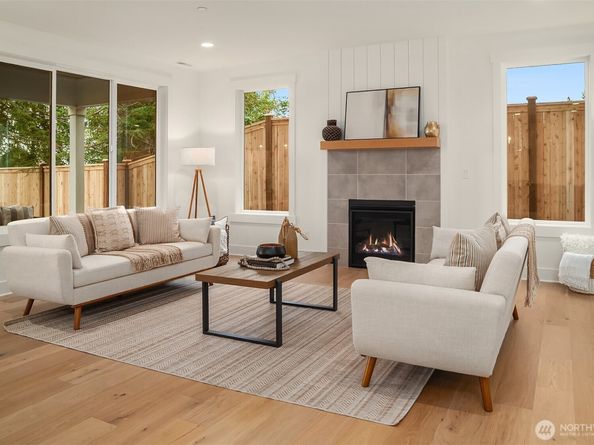 22212 98th Avenue W, Edmonds WA 98020