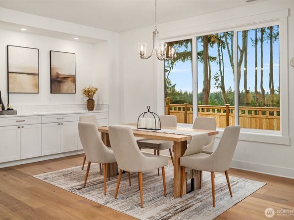 22212 98th Avenue W, Edmonds WA 98020