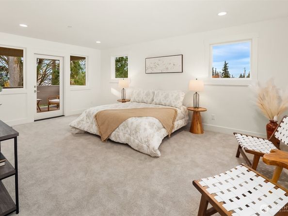 22212 98th Avenue W, Edmonds WA 98020