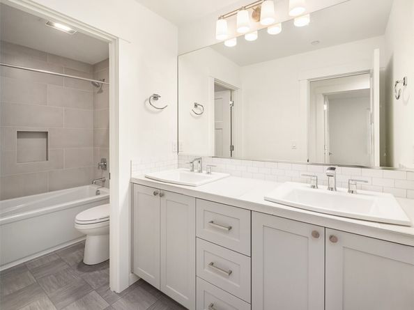 22212 98th Avenue W, Edmonds WA 98020