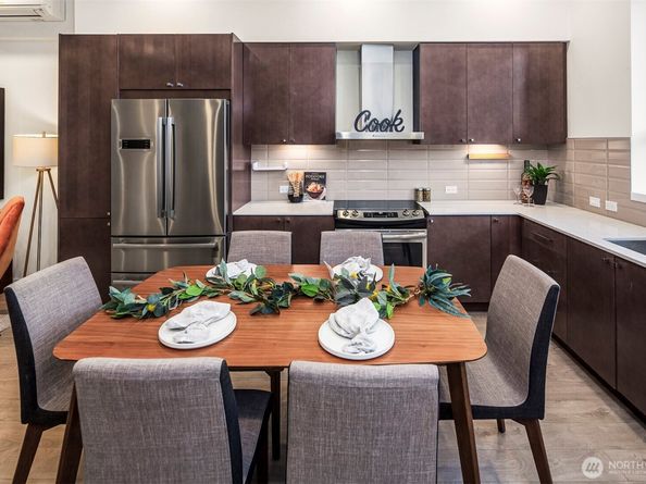 1494 NW 75th Street, Seattle WA 98117