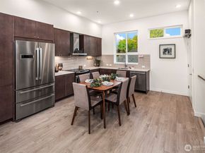 1494 NW 75th Street, Seattle WA 98117