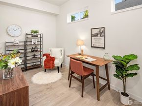 1494 NW 75th Street, Seattle WA 98117