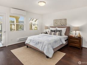 2535 NE Mulberry Walk, Issaquah WA 98029