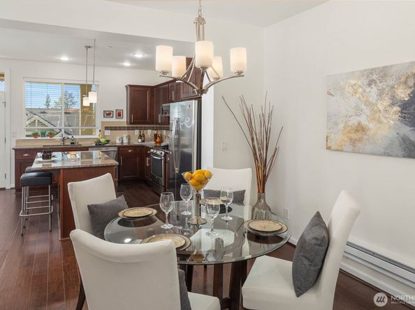 2535 NE Mulberry Walk, Issaquah WA 98029