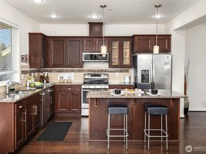 2535 NE Mulberry Walk, Issaquah WA 98029