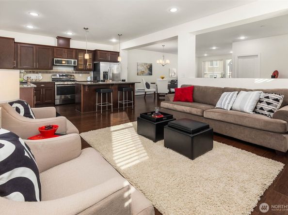 2535 NE Mulberry Walk, Issaquah WA 98029