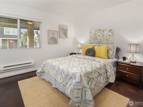 2535 NE Mulberry Walk, Issaquah WA 98029