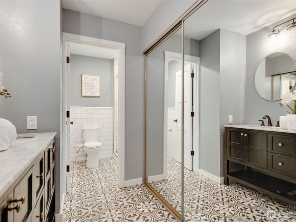 9715 NE Juanita Drive 206B, Kirkland WA 98034