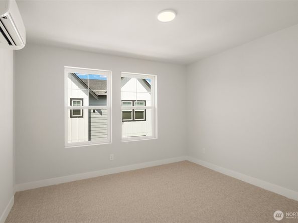 20342 91st Avenue NE D, Bothell WA 98011
