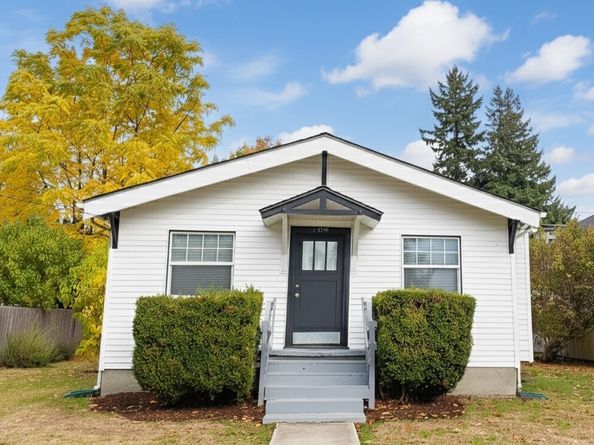 11044 1st Avenue NW, Seattle WA 98177