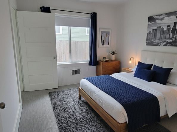 11044 1st Avenue NW, Seattle WA 98177