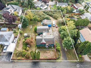 2635 SW 104th Street