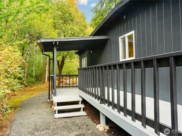 3379 SW County Line Road, Port Orchard WA 98367