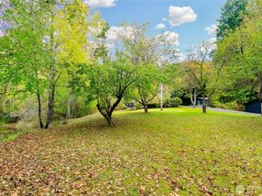 3379 SW County Line Road, Port Orchard WA 98367