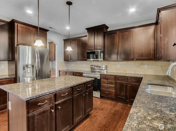 24502 110th Avenue SE, Kent WA 98030