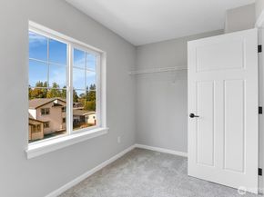 24502 110th Avenue SE, Kent WA 98030