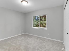 24502 110th Avenue SE, Kent WA 98030