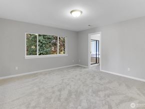 24502 110th Avenue SE, Kent WA 98030