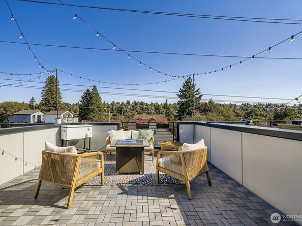 5719 9th Avenue NW, Seattle WA 98107