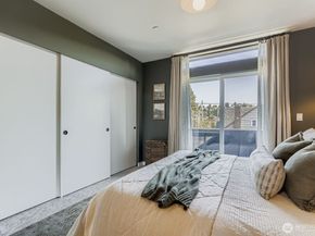 5719 9th Avenue NW, Seattle WA 98107