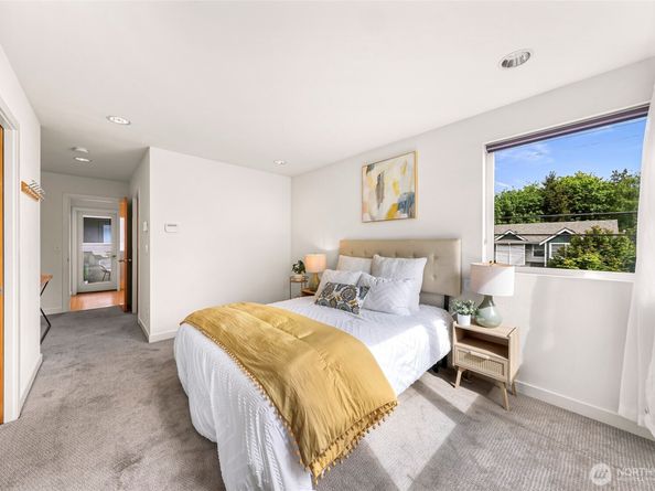 8363 29th Avenue NW, Seattle WA 98117
