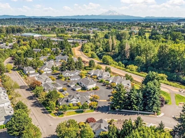 5402 S 237th Place, Kent WA 98032